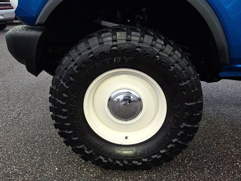 Used 2023 Ford Bronco Big Bend image 28