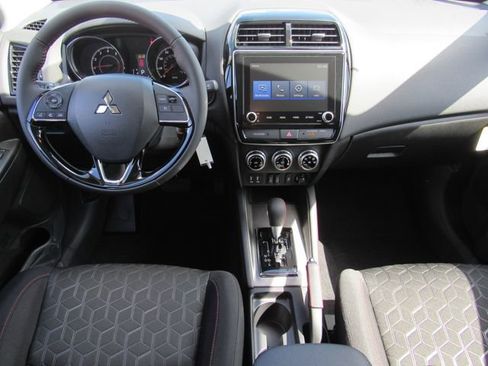 New 2026 Mitsubishi Outlander Sport LE AWD/4WD image 15
