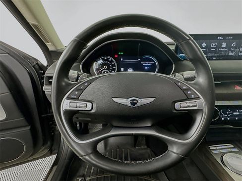 Used 2022 Genesis G80 2.5T w/ Prestige Package image 18