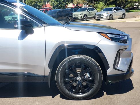 Used 2023 Toyota RAV4 XSE AWD/4WD image 7