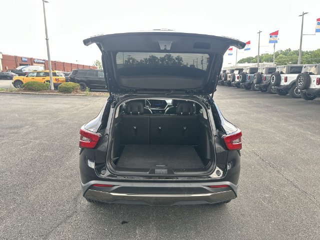 Used 2024 Chevrolet Trax ACTIV w/ Sunroof Package FWD image 22
