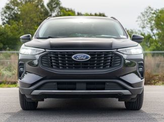 Used 2024 Ford Escape SE FWD video 2