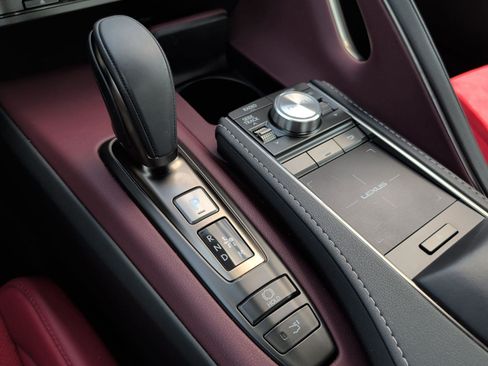 Used 2022 Lexus LC 500 Coupe w/ Dynamic Handling Package RWD image 21