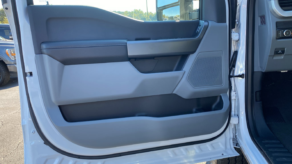 New 2027 Ford F250 XL w/ STX Appearance Package AWD/4WD image 17
