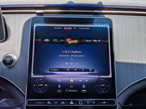 Used 2023 Mercedes-Benz EQE 500 4MATIC Sedan image 15