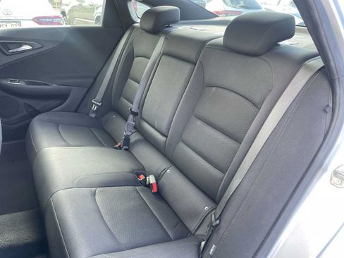Used 2022 Chevrolet Malibu LT FWD image 23