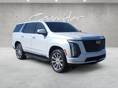 Certified 2026 Cadillac Escalade 2WD w/ LPO, Floor Liner Package image 2