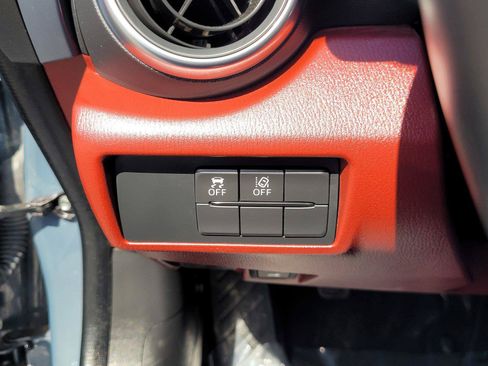 Used 2020 MAZDA MX-5 Miata Grand Touring RWD image 31