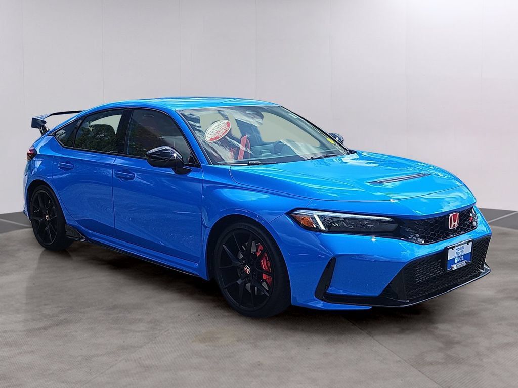 Certified 2026 Honda Civic Type R image 3