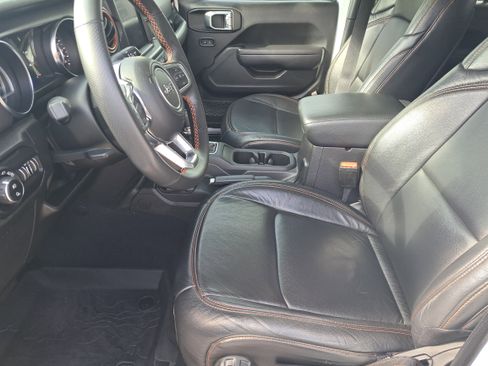 Used 2022 Jeep Gladiator Mojave w/ Trailer Tow Package image 15