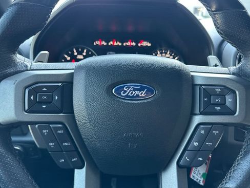 Used 2019 Ford F150 Raptor image 21