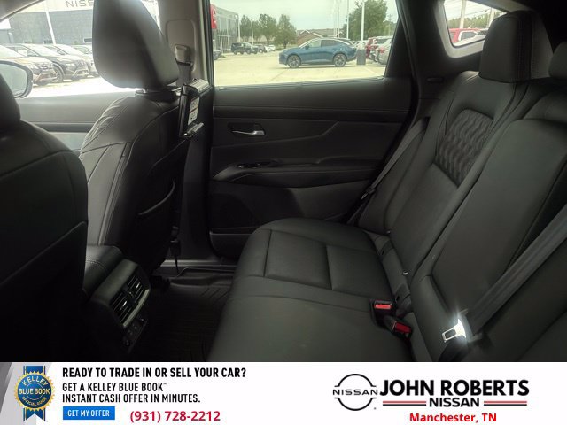 Certified 2026 Nissan Murano Platinum w/ Cargo Package AWD/4WD image 10