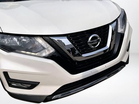 Used 2017 Nissan Rogue S AWD/4WD image 33