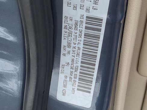 Used 2020 Jeep Grand Cherokee Limited image 36