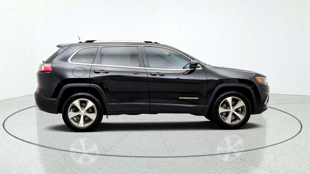 Used 2021 Jeep Cherokee Limited AWD/4WD image 4