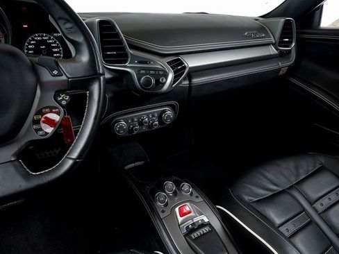 Used 2012 Ferrari 458 Italia Coupe image 26