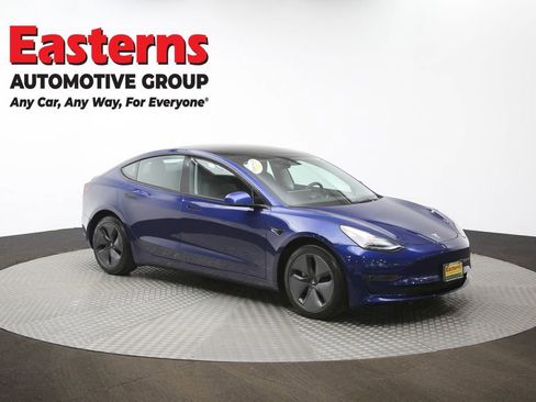 Used 2023 Tesla Model 3 Standard Range image 46