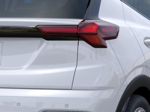 New 2027 Chevrolet Bolt LT FWD image 33