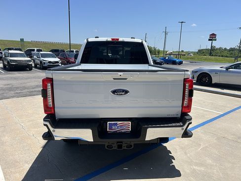 New 2026 Ford F250 Lariat w/ Chrome Package AWD/4WD image 4