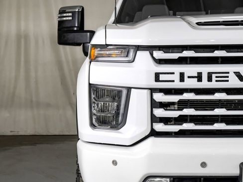 Used 2022 Chevrolet Silverado 3500 LTZ w/ LTZ Convenience Package image 49