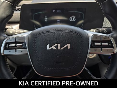 Certified 2024 Kia Telluride S FWD image 27