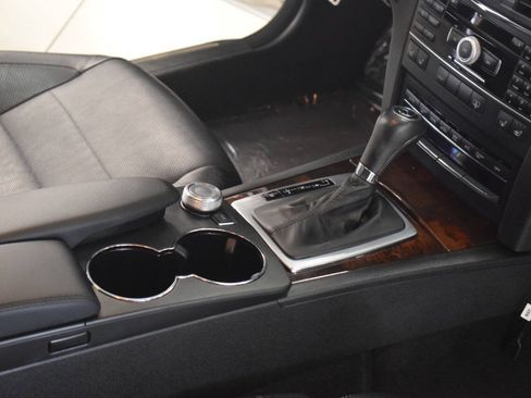 Used 2011 Mercedes-Benz E 550 Coupe image 35