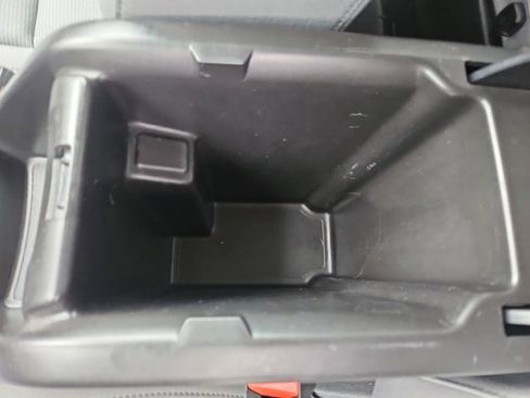 Used 2017 Chevrolet Colorado W/T w/ WT Convenience Package RWD image 24