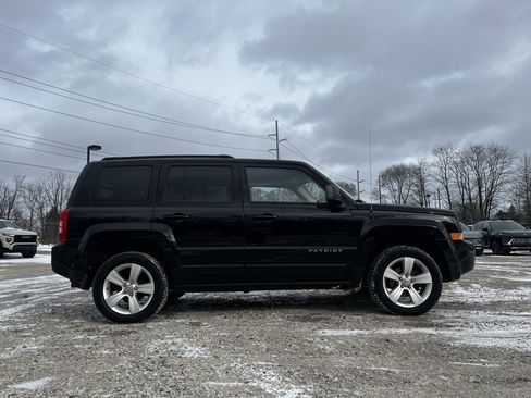 Used 2016 Jeep Patriot Latitude image 6