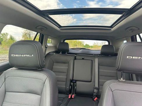 Used 2023 GMC Terrain Denali w/ LPO, Floor Liner Package AWD/4WD image 20