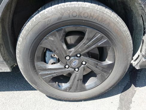 Certified 2024 Subaru Crosstrek 2.0i Premium AWD/4WD image 40