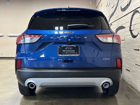 Used 2022 Ford Escape SEL w/ Technology Package image 5