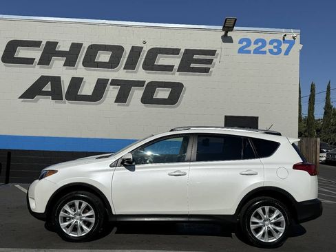 Used 2013 Toyota RAV4 Limited FWD image 28