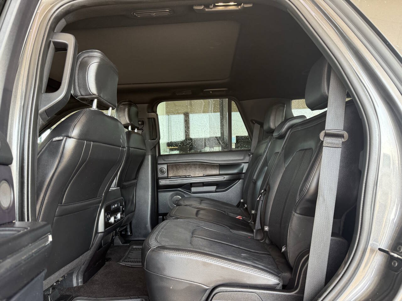 Used 2020 Ford Expedition Limited AWD/4WD image 19