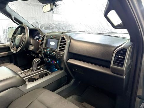 Used 2019 Ford F150 XLT w/ Equipment Group 302A Luxury AWD/4WD image 12