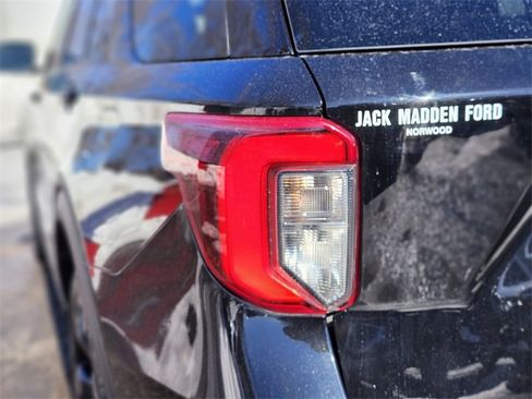 Certified 2022 Ford Explorer ST w/ Equipment Group 401A image 9