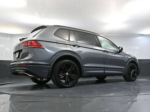 Used 2019 Volkswagen Tiguan SEL Premium R-Line FWD image 50