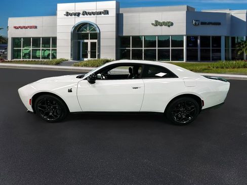 New 2026 Dodge Charger Scat Pack w/ Blacktop Package image 4