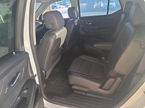 Used 2020 Chevrolet Traverse Premier w/ Redline Edition AWD/4WD image 14