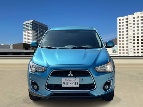 Used 2014 Mitsubishi Outlander Sport SE image 2