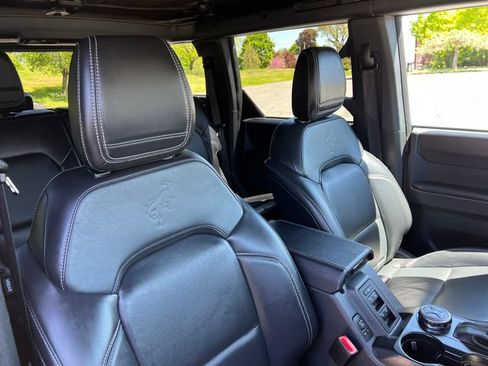 Used 2025 Ford Bronco Outer Banks AWD/4WD image 38