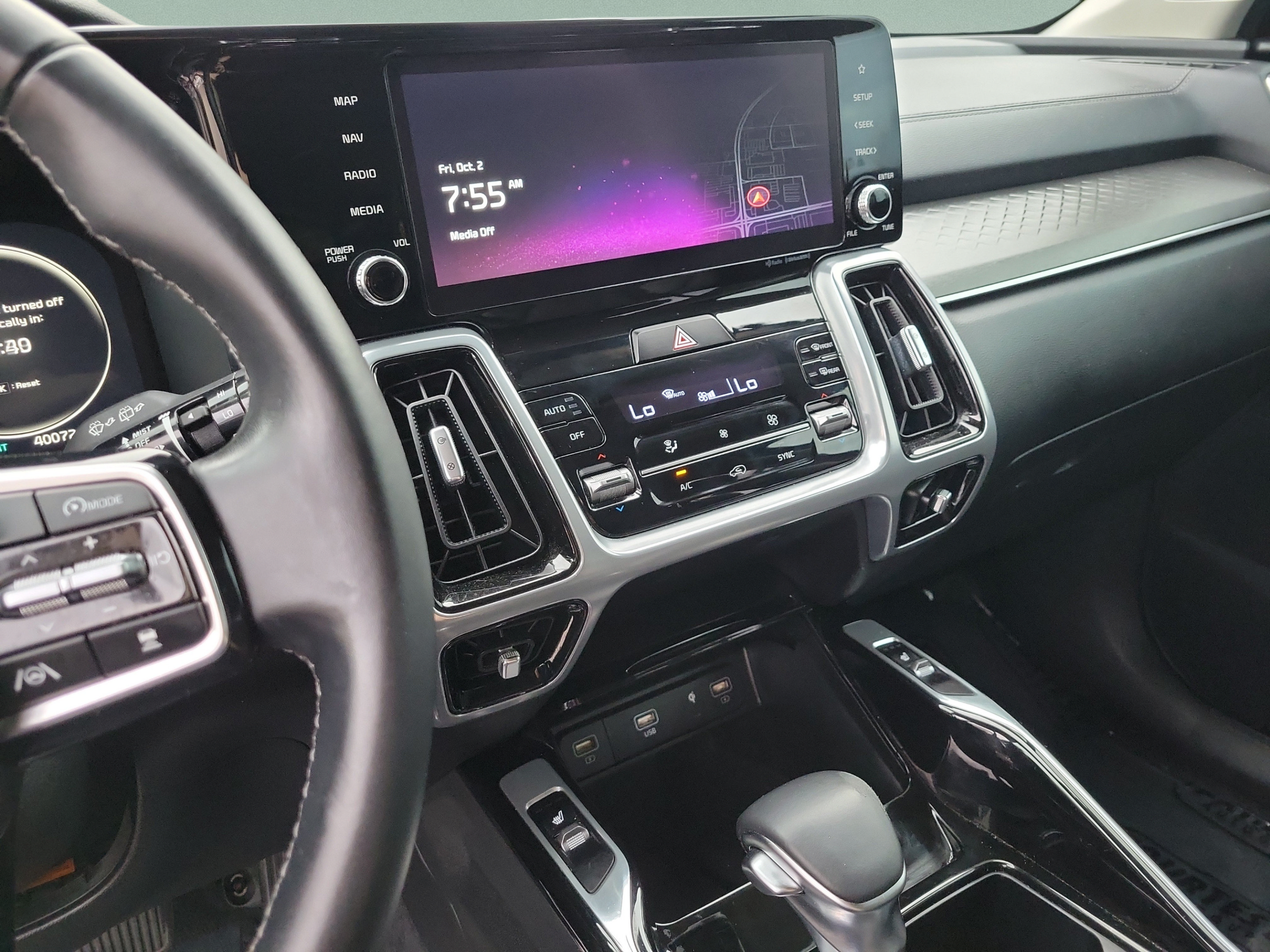 Certified 2023 Kia Sorento SX FWD image 26