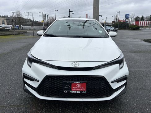 Certified 2025 Toyota Corolla SE image 2