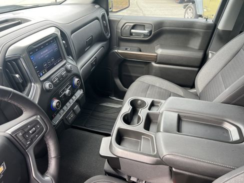 Used 2022 Chevrolet Silverado 1500 LT image 19