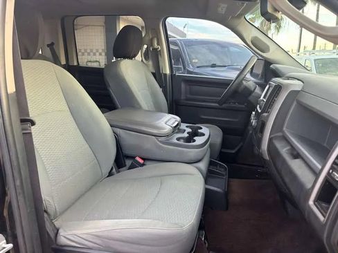 Used 2015 RAM 1500 Express RWD image 11