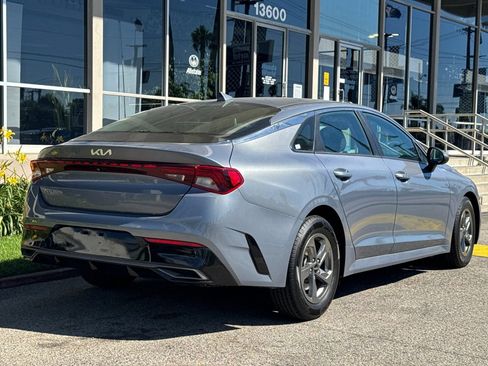 Used 2022 Kia K5 LXS FWD image 5