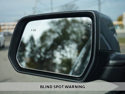 Used 2023 Chevrolet Traverse LT w/ LPO, Floor Liner Package image 4