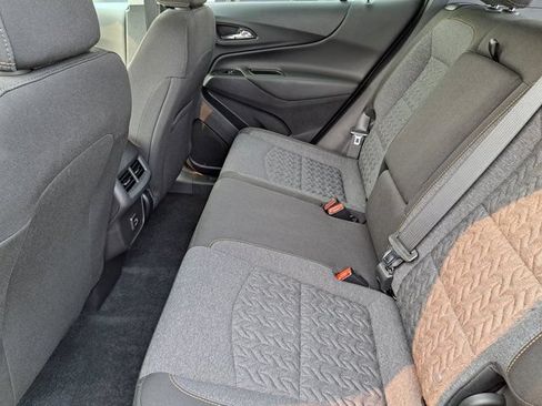 Used 2024 Chevrolet Equinox LT FWD image 34