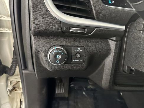 Used 2015 Chevrolet Traverse LTZ image 15