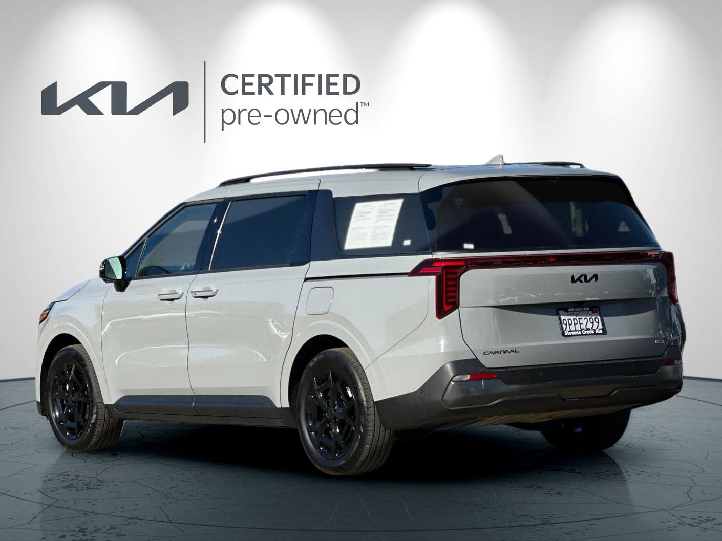 Certified 2025 Kia Carnival SX Prestige FWD image 6