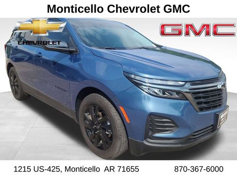Used 2024 Chevrolet Equinox LS w/ LS Convenience Package FWD image 1